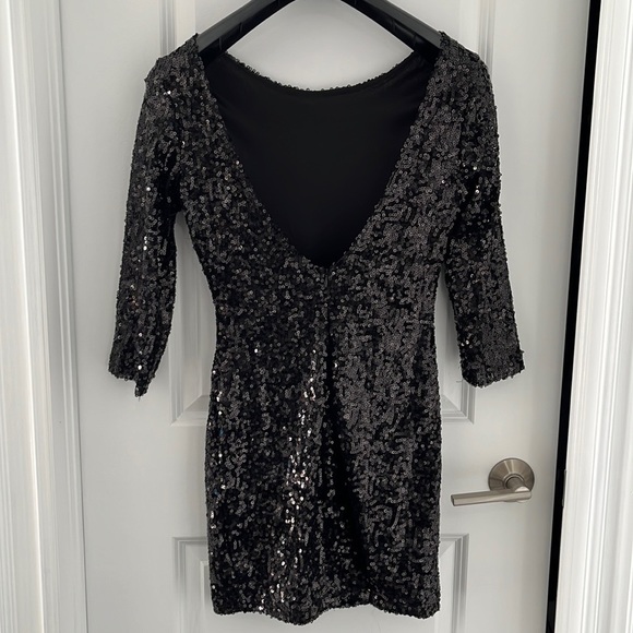 Mini Sequins Dress Black Size Small - Picture 2 of 3